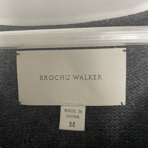 Brochu Walker Layered V Neck Medium RETAIL $388 Wool & Cashmere ECO FRIENDLY - Picture 7 of 10